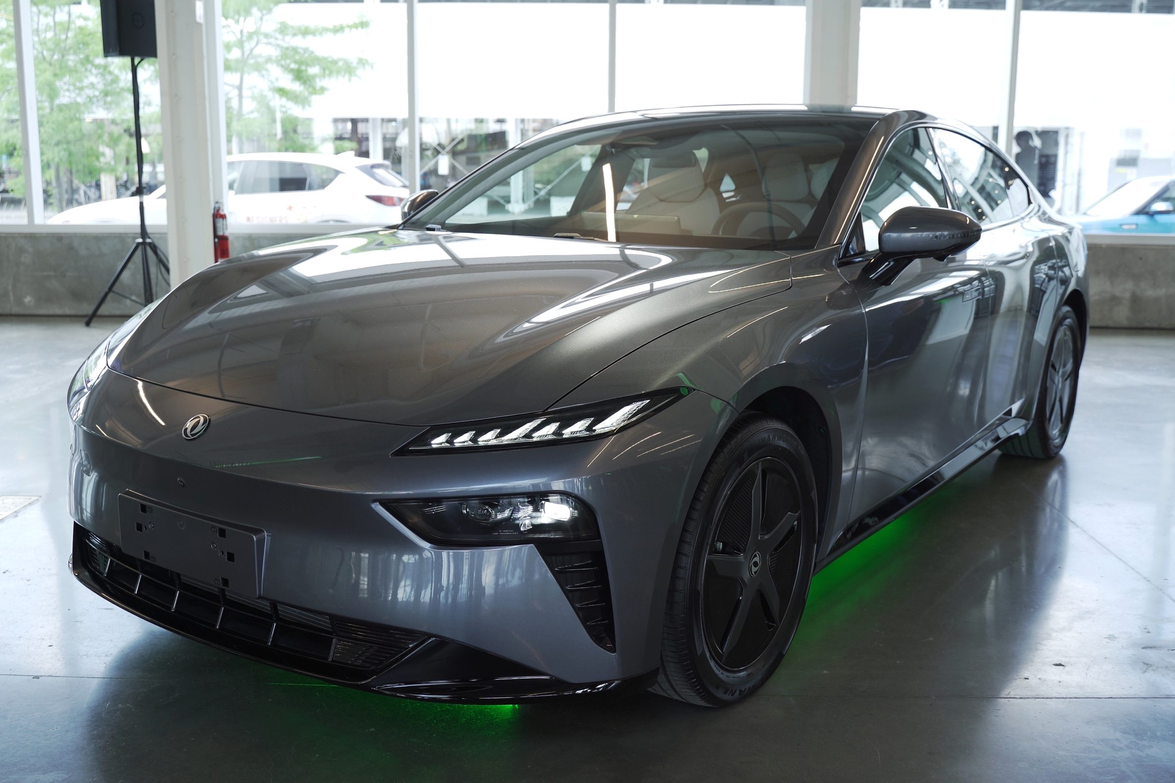 Dongfeng Eπ 007 EV