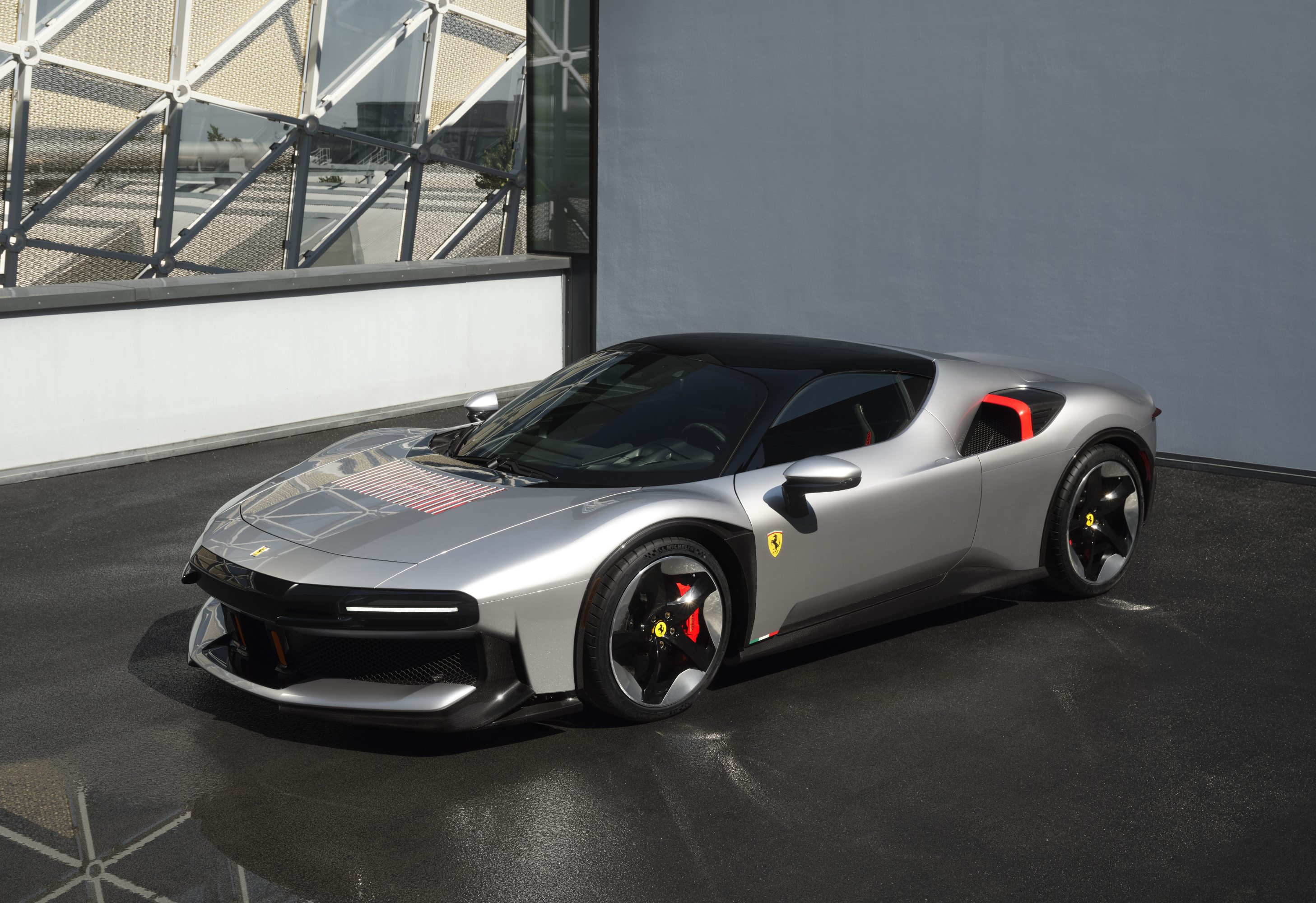 Ferrari CZ26 front and side