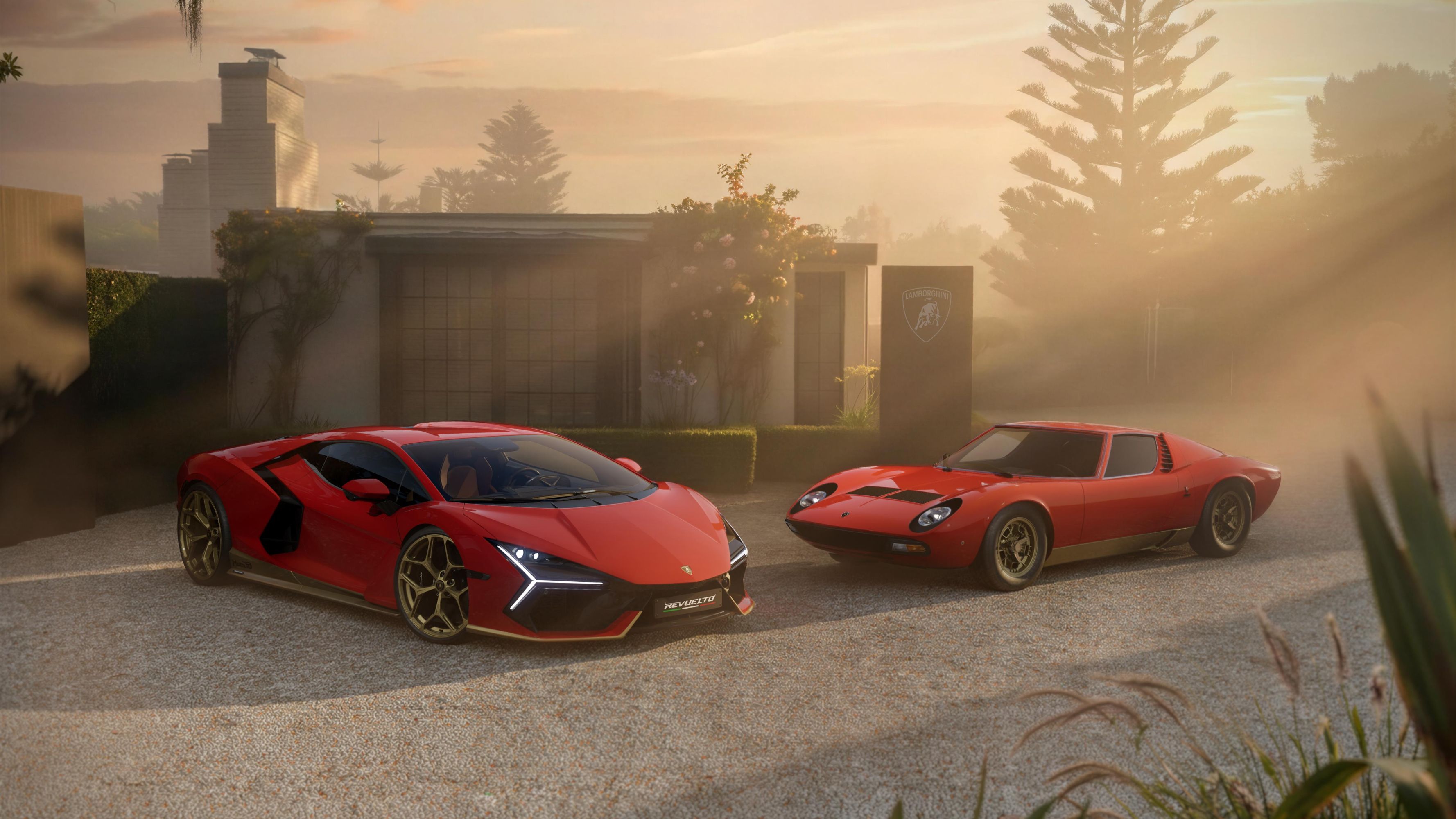 Lamborghini Revuelto Miura 60° Homage with Lamborghin Miura