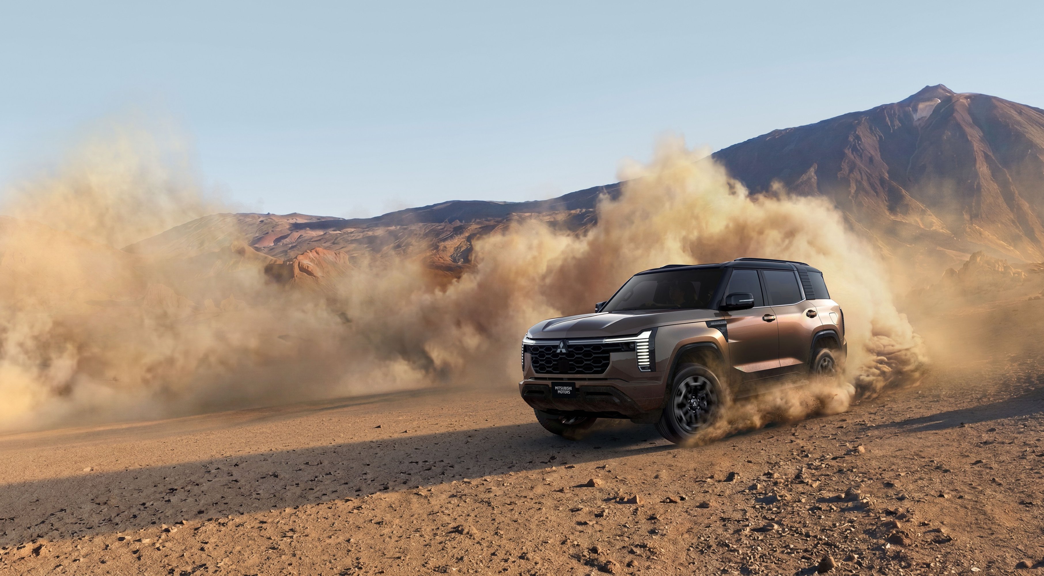 2027 Mitsubishi Pajero driving in desert