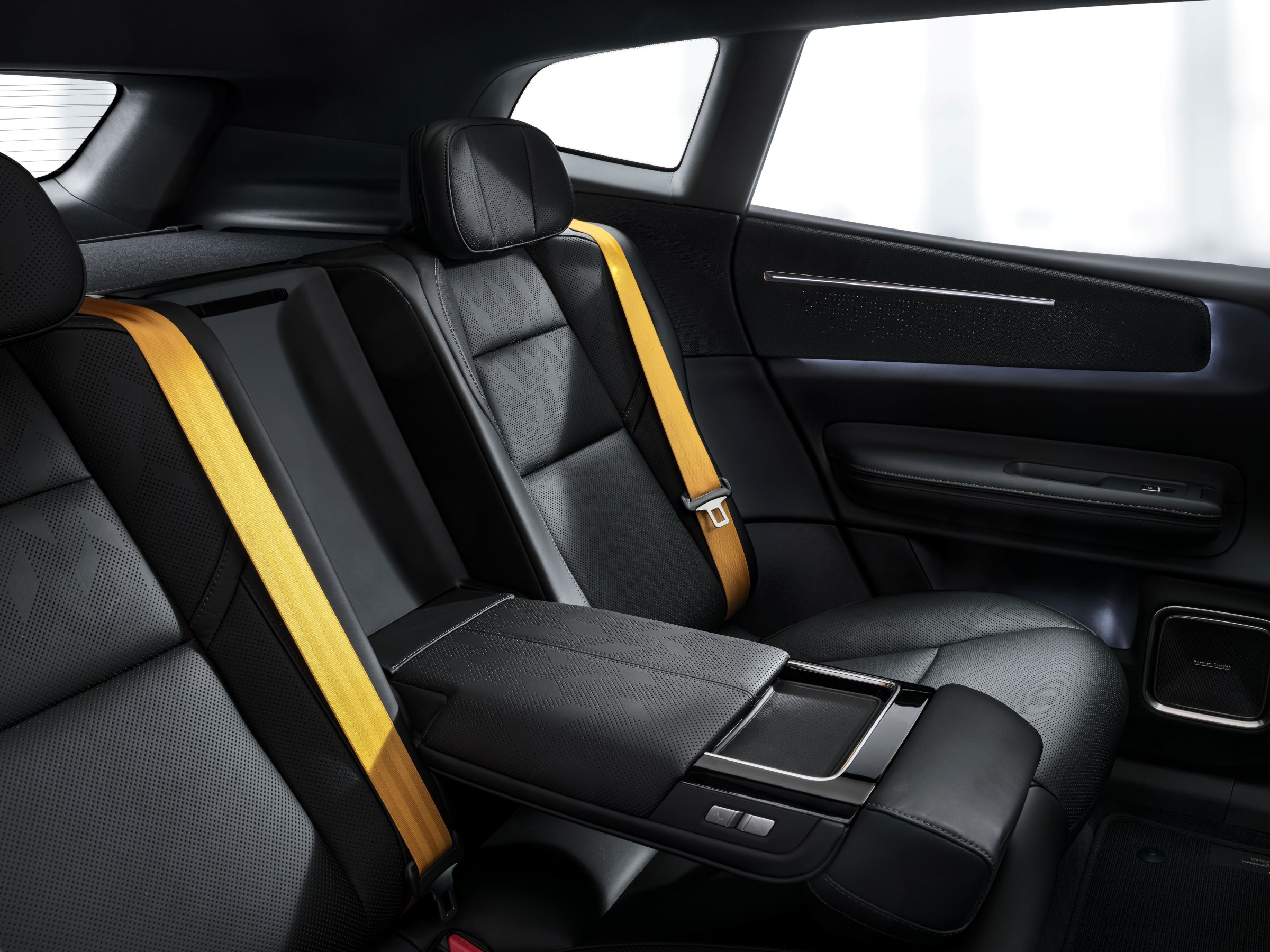 Polestar 4 SUV rear seats