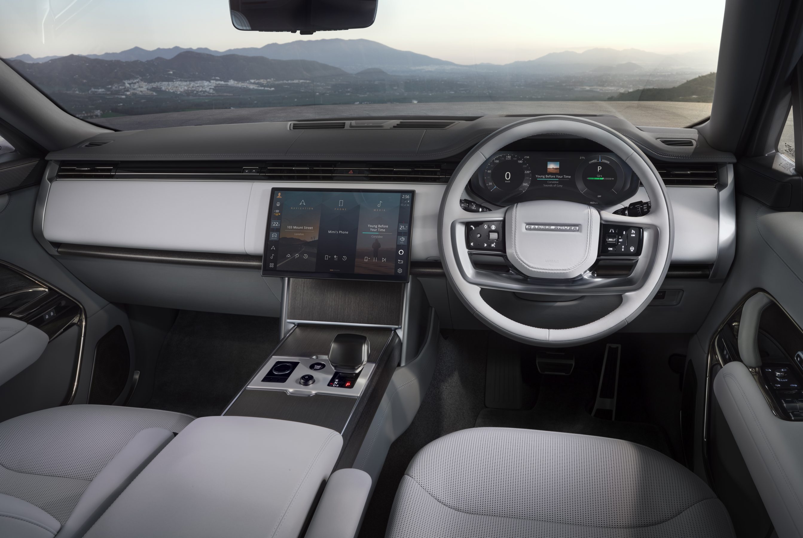 Range Rover Electric cabin front