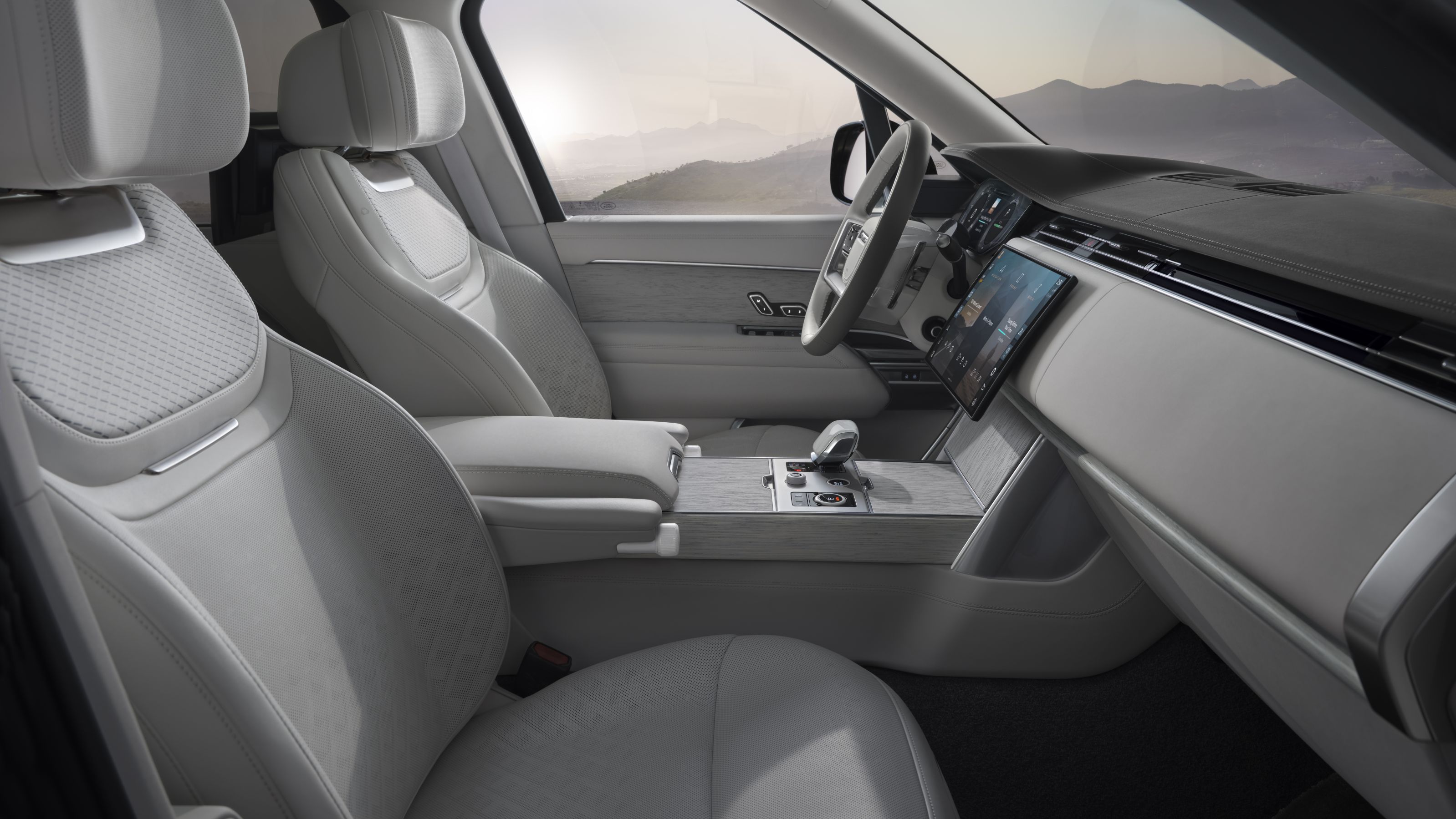 Range Rover Electric front seats