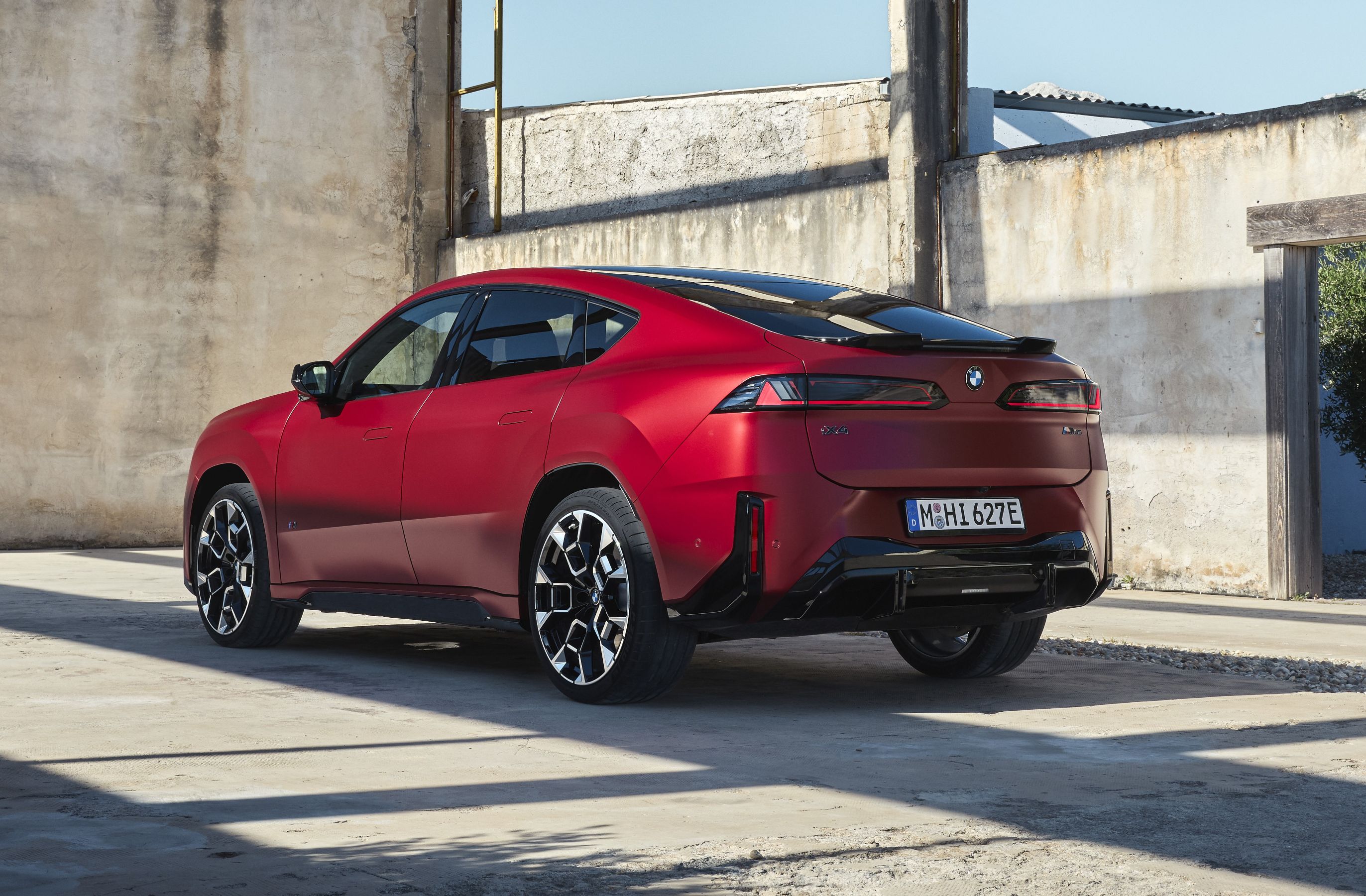 BMW iX4 M60 rear and side