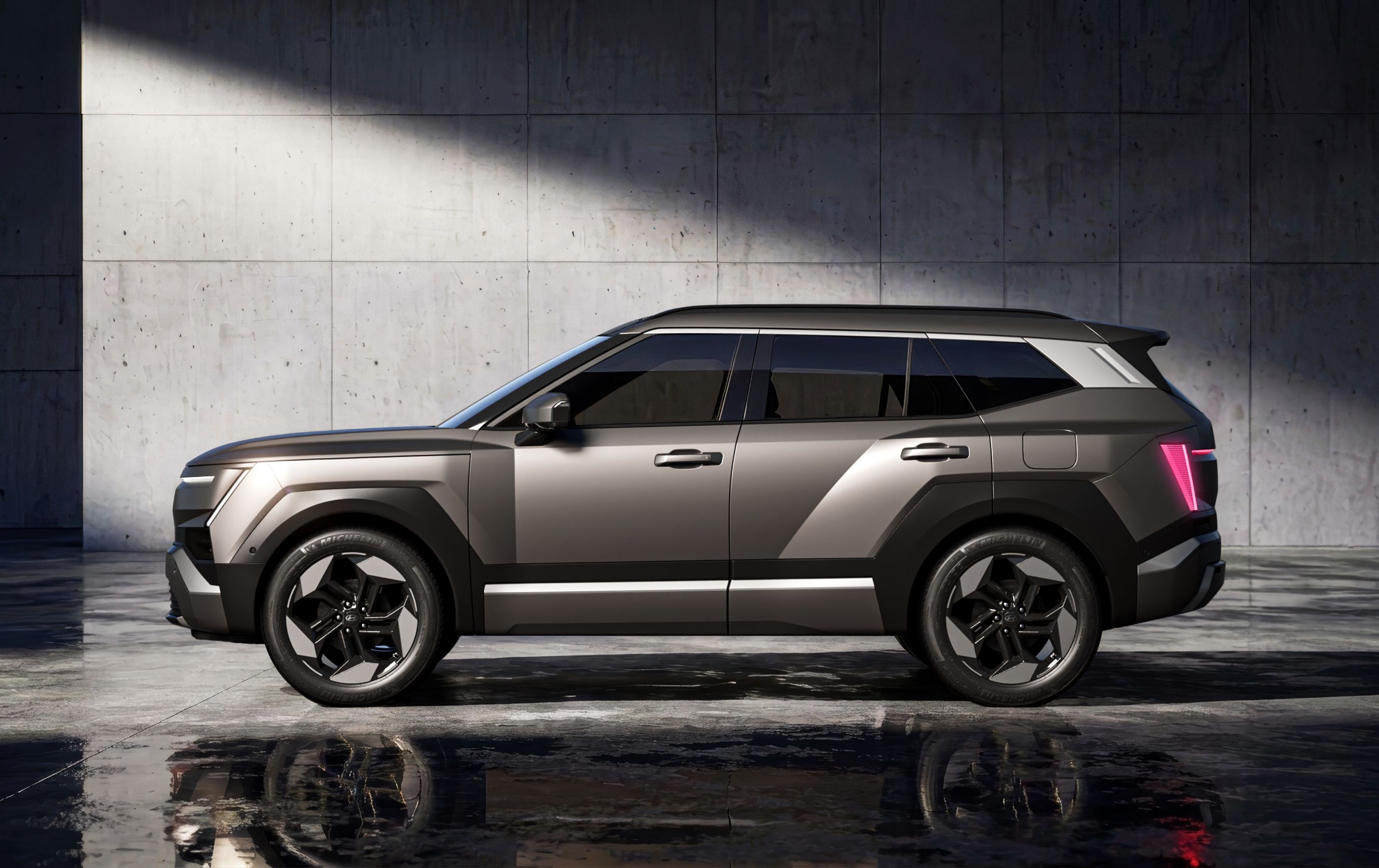 2027 Hyundai Tucson side