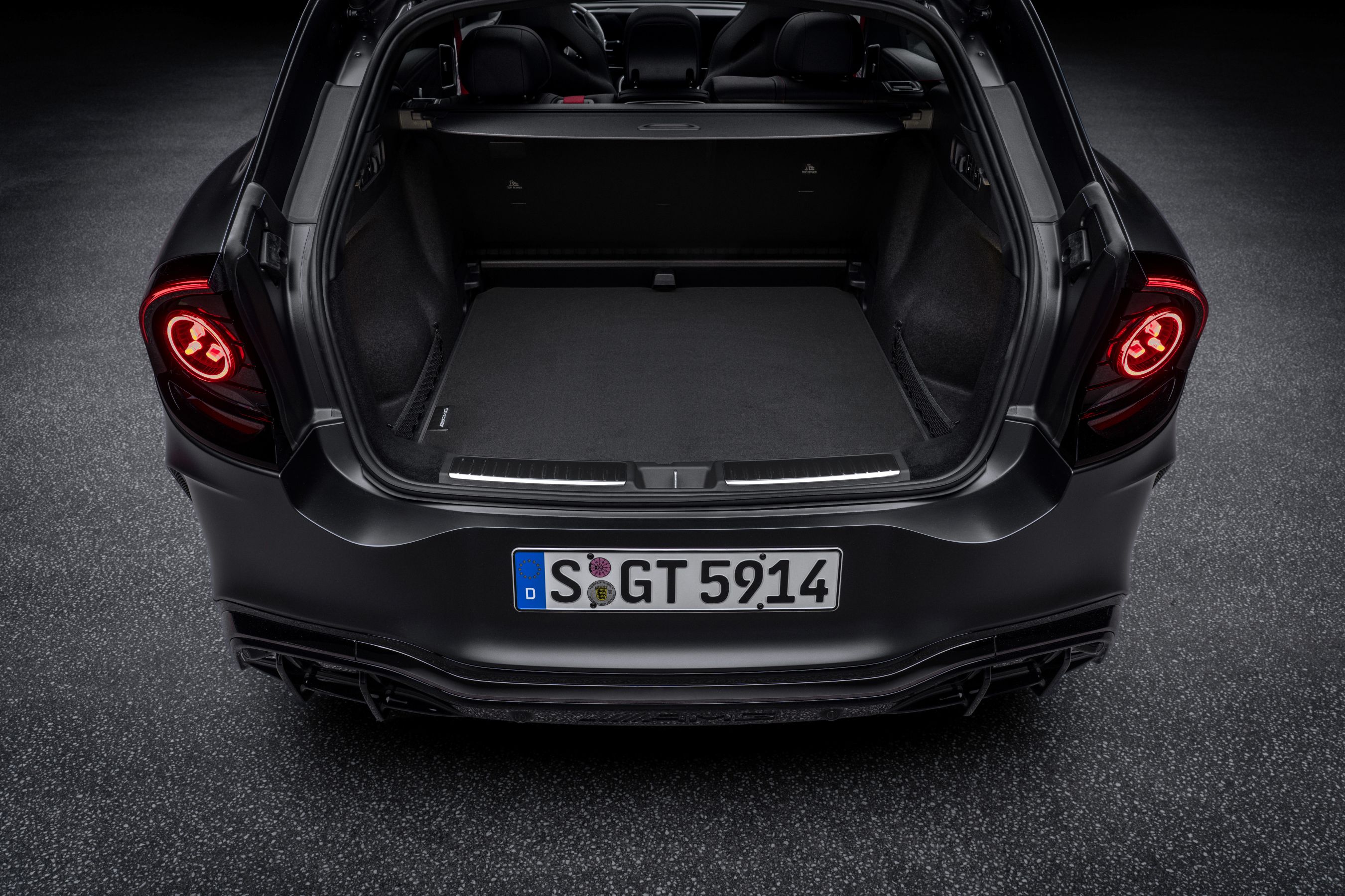 Mercedes-AMG GT SUV cargo area