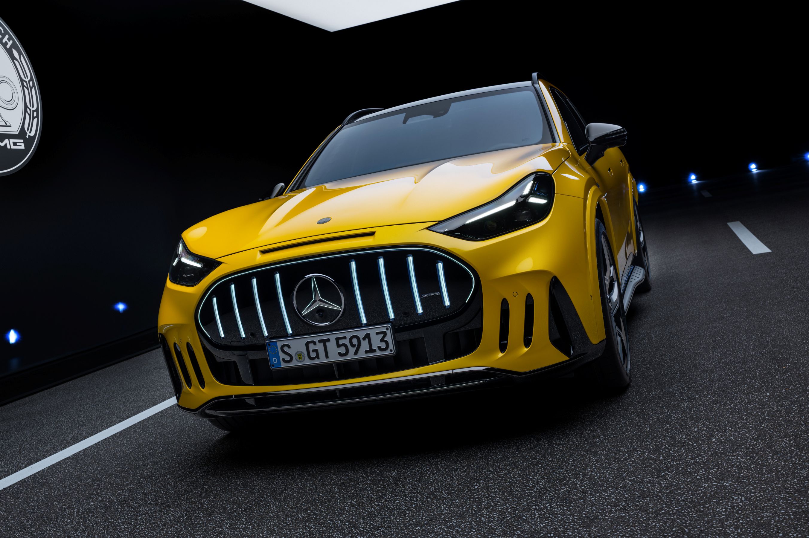 Mercedes-AMG GT SUV front