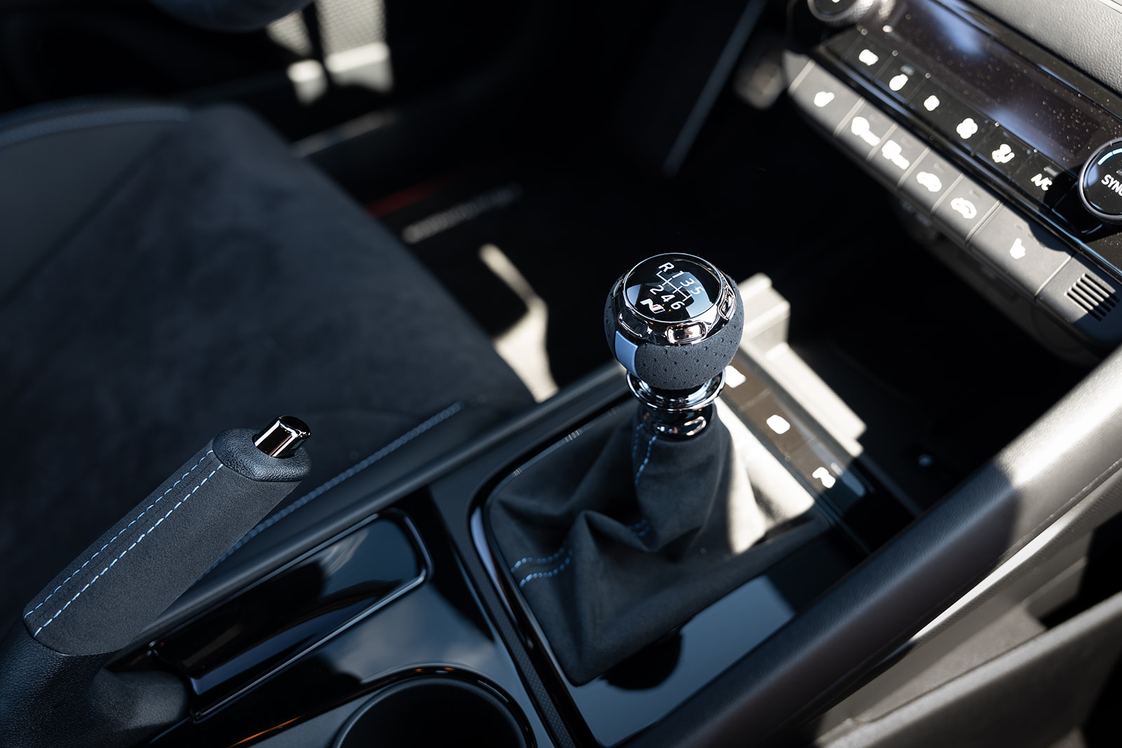 Hyundai Elantra N Alcantara shifter and parking lever