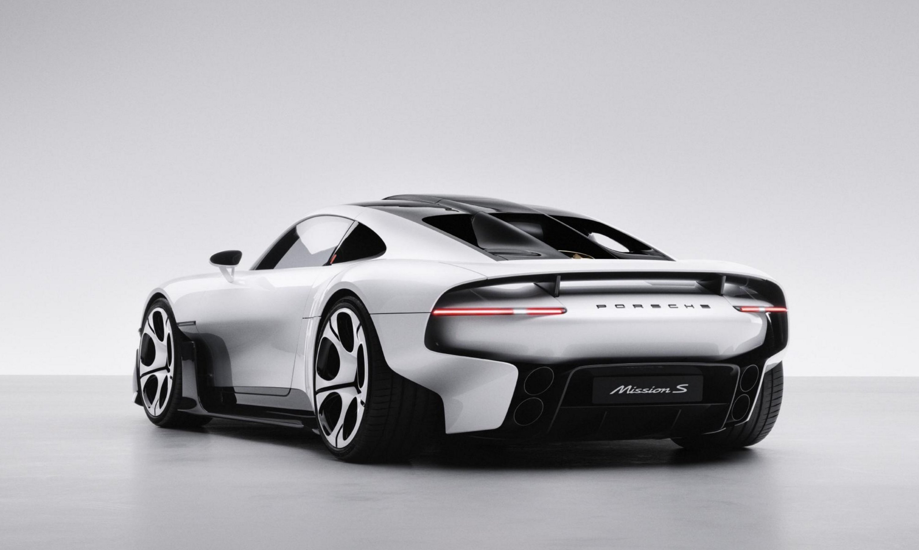 Porsche Mission S rear and side